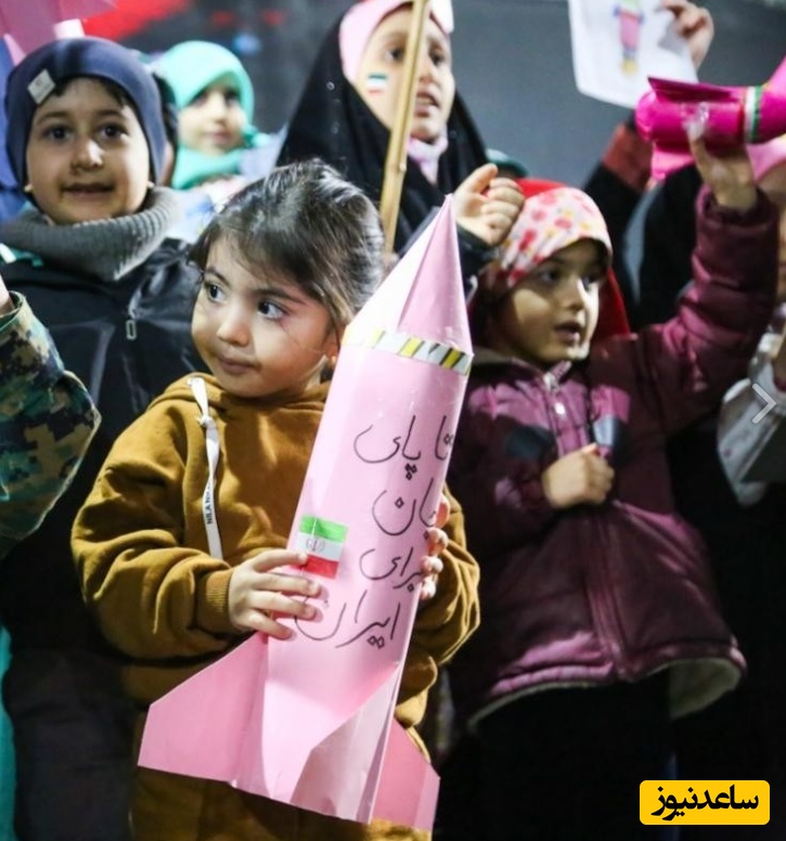 خلاقیت تحسین برانگیز دختران خردسال ایرانی برای ساخت موشک های صورتی که کابوس شب های تل‌آویو شد +عکس
