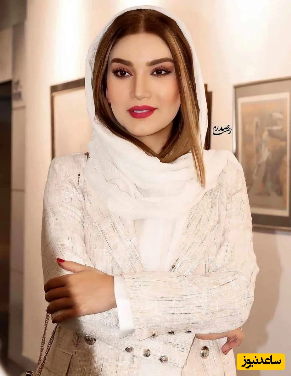 سلفی متین ستوده از  فاصله خیلی نزدیک که جزئیات میکاپ غلیظ و زیبای خودش رو به نمایش گذاشت!