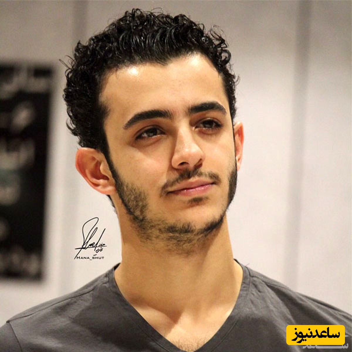 رونمایی علی شادمان از مادر کم سن و سال و خواهر جوانش +عکس/ چه مامان و خواهر مهربونی