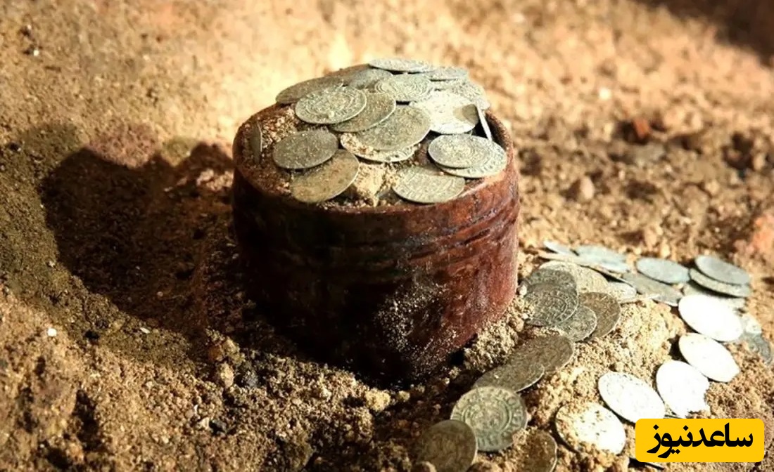 گنج سکه‌های 400 ساله از زیر کلیسای قدیمی بیرون آمد