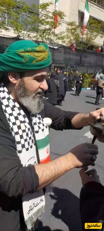 پذیرایی از عزاداران امام شهید با قهوه عراقی در تهران +فیلم