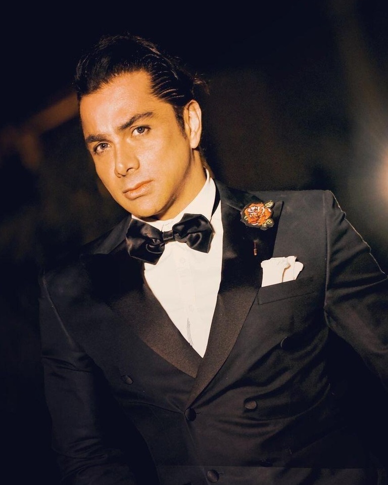 جشن تولد 30 سالگی ایمان اشراقی با استایل متفاوت و دور از ذهن!!!