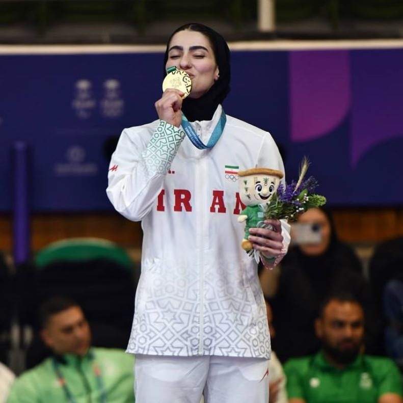 آتوسا گلشادنژاد