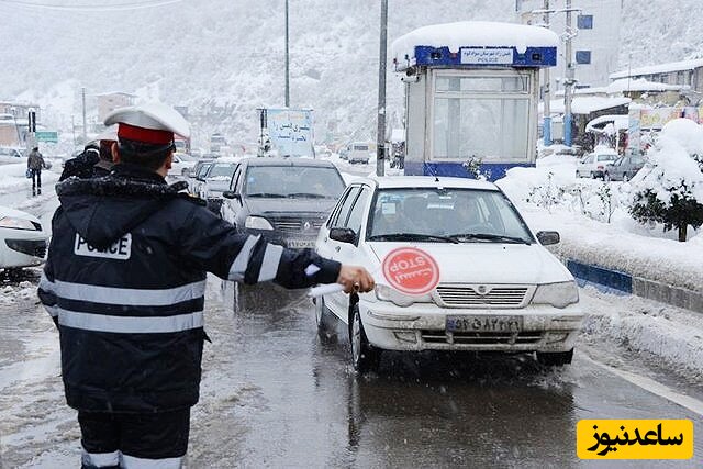 (ویدئو) برف بازی بامزه پلیس راهنمایی رانندگی خوش ذوق با دانش آموزان ایرانی فضای مجازی رو ترکوند