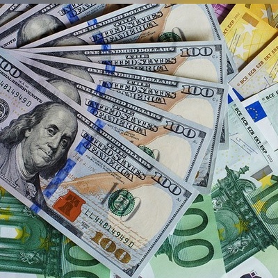 دلار کاهشی شد؟ یورو چسبیده به سقف ! آخرین قیمت دلار، یورو وسایر ارز‌ها امروز پنجشنبه 15 آبان 1404