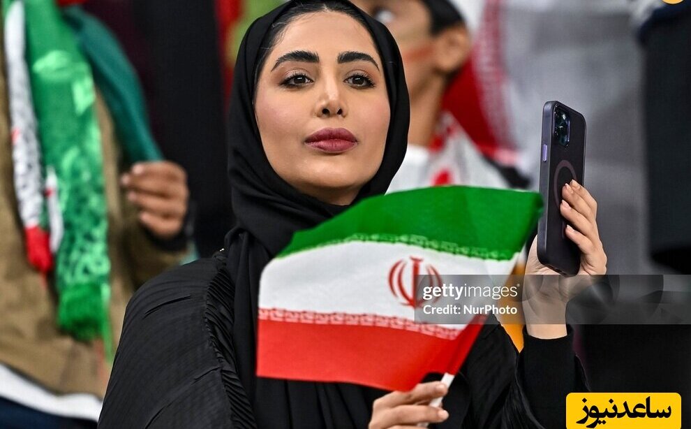 (عکس) حضور بانوان ایرانی با پوشش جالب در شب پیروزی مقابل امارات