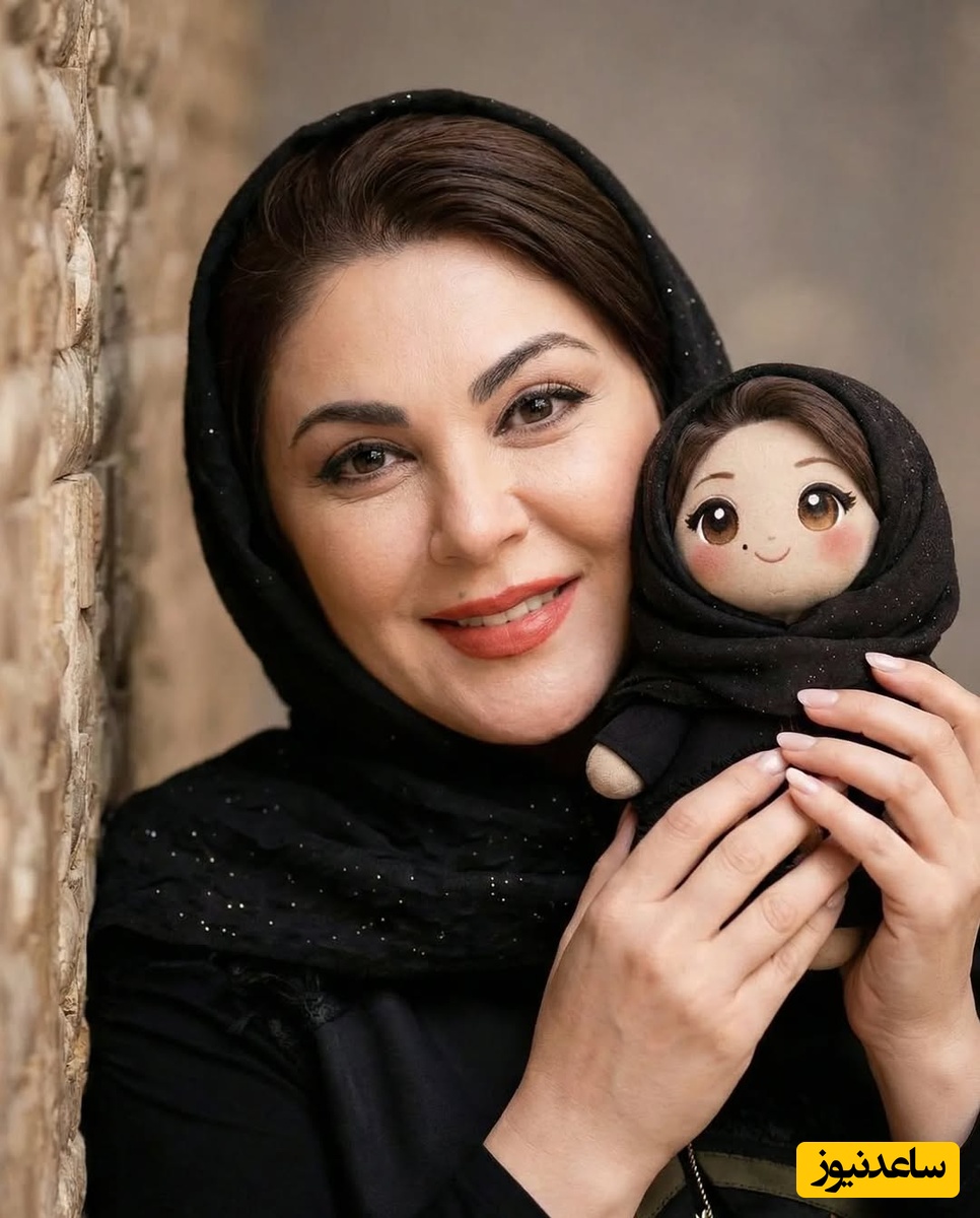 نگاهی به ویترین عروسک های محبوب ترین شخصیت های تلویزیونی/ نقش بابا اتی جواد عزتی، نقش بامشاد رضا شفیعی‌جم، آقای مجری و...