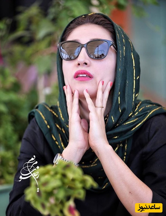 مینا ساداتی