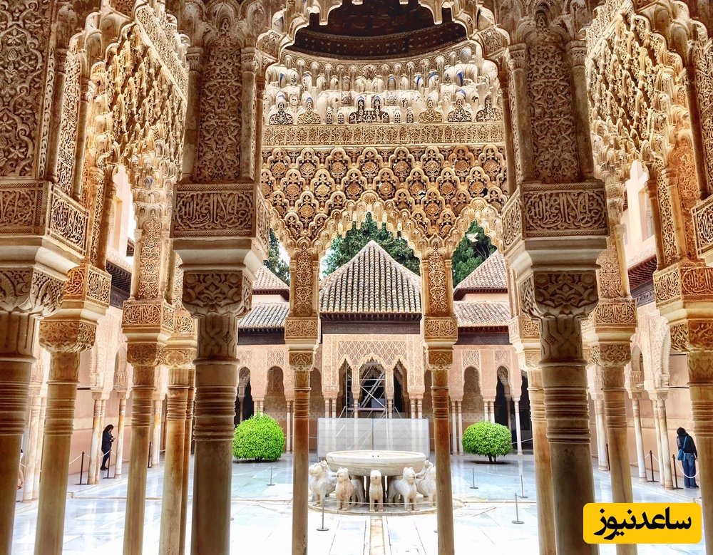 الحمراء، آندلس/