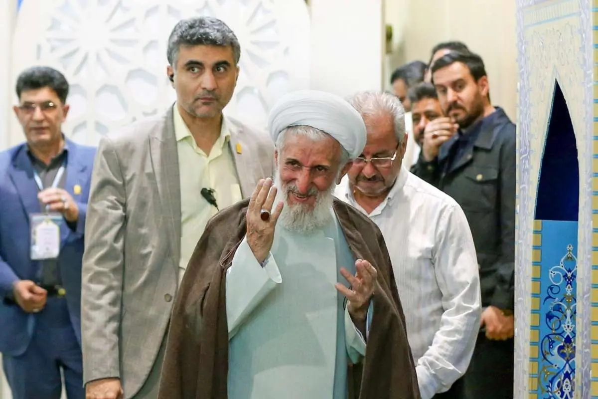 موافقت رهبر انقلاب با استعفای حجت‌الاسلام صدیقی از امامت جمعه تهران