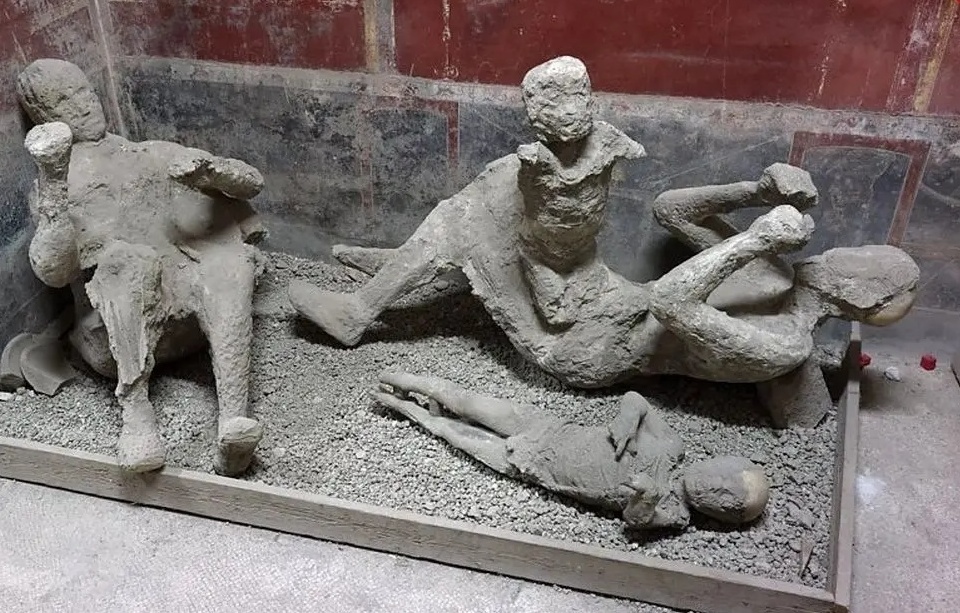 مردگانی با لباس پشمی؛ معمایی تازه درباره شهر سوخته 2 هزارساله