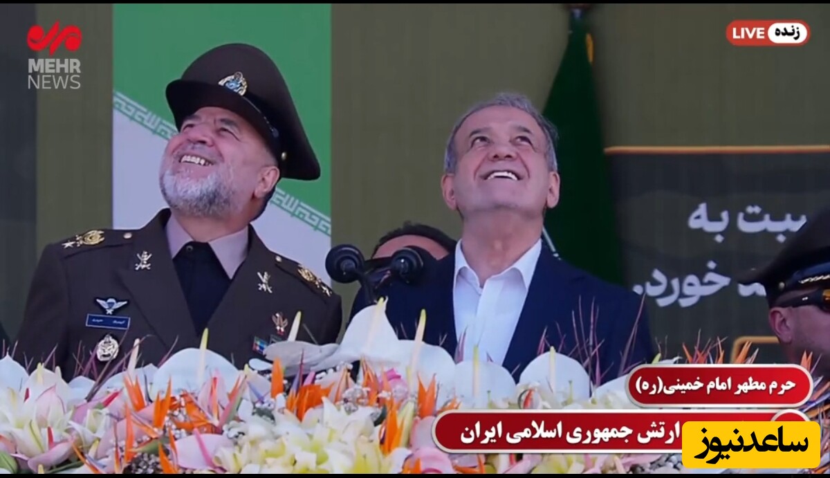 (فیلم) ذوق جالب پزشکیان از پرواز چتربازان ارتش در آسمان