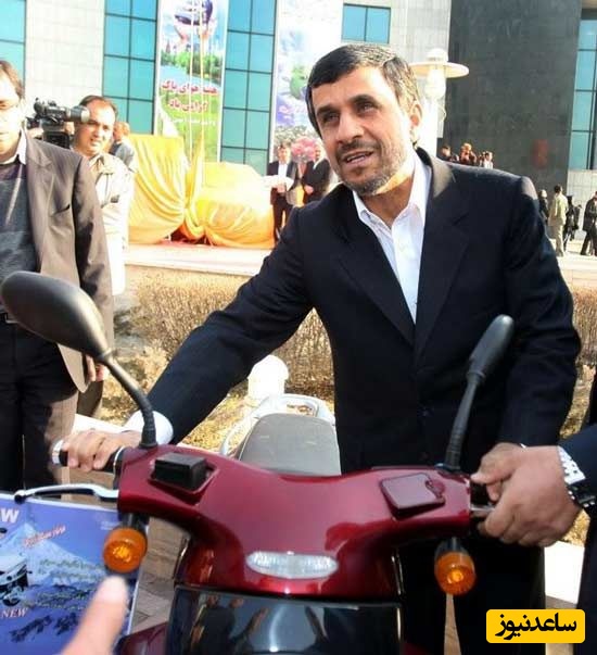 وقتی سیاست از پشت میزنشینی خارج می‌شود؛ دقایقی همراه با موتورسواری چهره‌های سیاسی؛ از ضرغامی و سعید جلیلی تا وزیر بهداشت و... +عکس