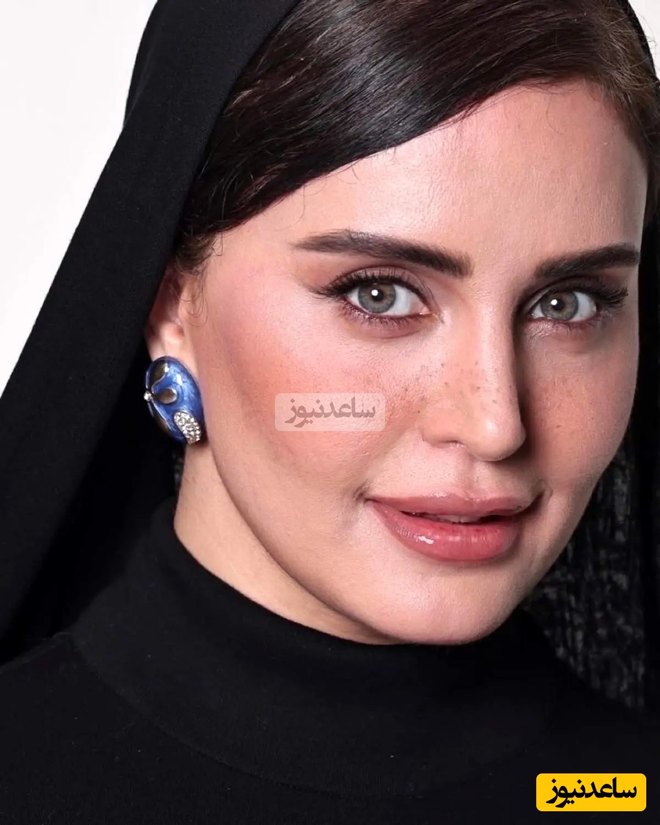 کوهنوردی الناز شاکردوست با استایل حرفه‌ای کوهنوردی در طبیعت بهاری😎🥰 چه شکوفه هایی تو مسیرشون هست😍🌸