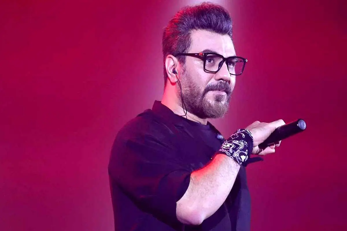 گرشا رضایی برای وطن خواند؛ عزیزم زنده بودن بی تو بی معناست، تموم زندگی و دلخوشیم اینجاست...+ویدیو