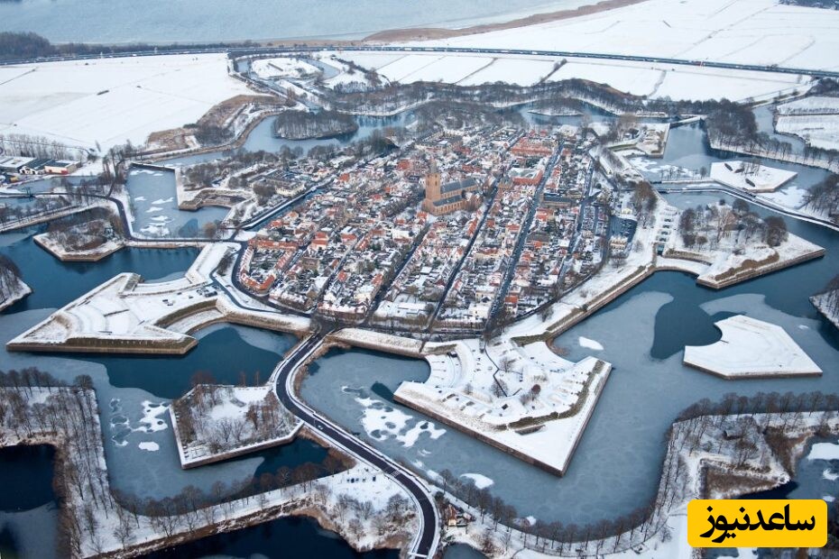 قلعه ناردن هلند در زمستان