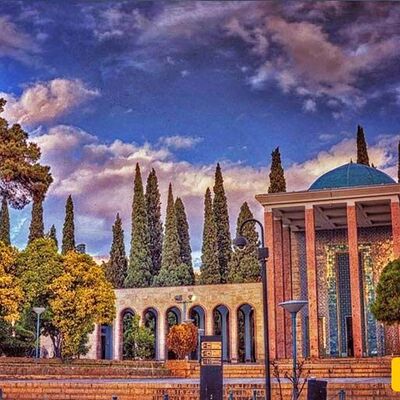 خلاقیت تحسین برانگیز شهرداری شیراز برای ساخت خونه نقلی به شکل هندوانه وسط پارک/ این زیبایی رو فقط تو ایران میشه دید