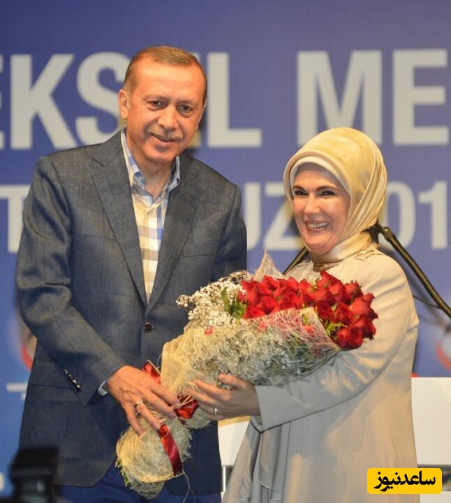 سفره افطار ساده و جالب خانواده ترکیه‌ای در میزبانی از اردوغان و همسرش+عکس/ هدیه ویژه به دختران خانواده توسط رئیس جمهور