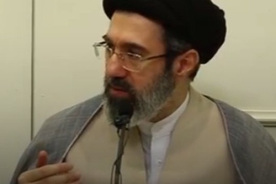 اولین فیلم منتشر شده از کلاس درس خارج فقه آیت‌الله سید مجتبی خامنه‌ای، رهبر معظم انقلاب درباره امام زمان (عج)