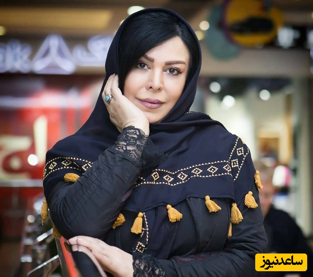 فلور نظری و استایل نه چندان متین و مناسبش !