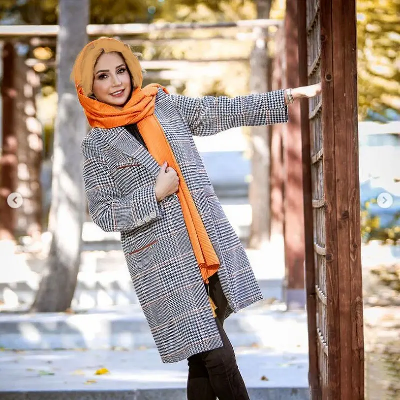 نگاهی به استایل پاییزی بازیگران اصلی سریال آوای باران؛ از سویشرت سام درخشانی و کت و شلوار خوشرنگ نیلوفر پارسا تا هودی سیاوش خیرابی و...+عکس