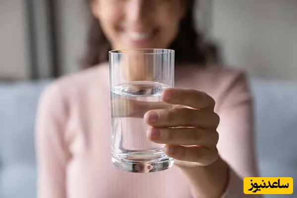 نوشیدن آب
