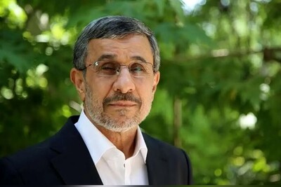 رونمایی از همسر و پسران محمود احمدی نژاد / یکی از پسرها کپی برابر اصل باباشه