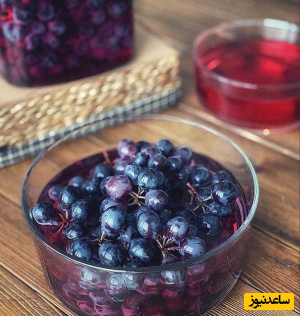طرز تهیه ترشی انگور یا ترشی ناصرالدین شاه به روش رستورانی/ خوشمزه‌ترین مخلفاتی که همراه غذاهای مجلسی سرو میشه