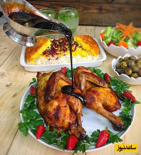 ویدیو | شام امشب رو بسپار به من؛ آموزش طرز  تهیه اکبر جوجه با سس مخصوص به روش روستایی