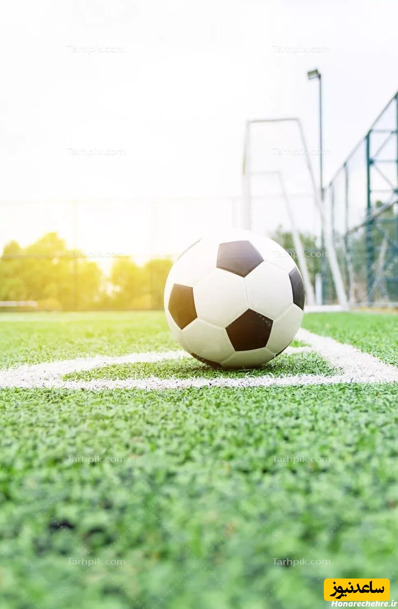 خلاقیت بامزه دانش‌آموز عاشق فوتبال؛ ماکت زمین بازی با کمترین امکانات! / معلم ورزش باید همین‌جا براش 20 بده