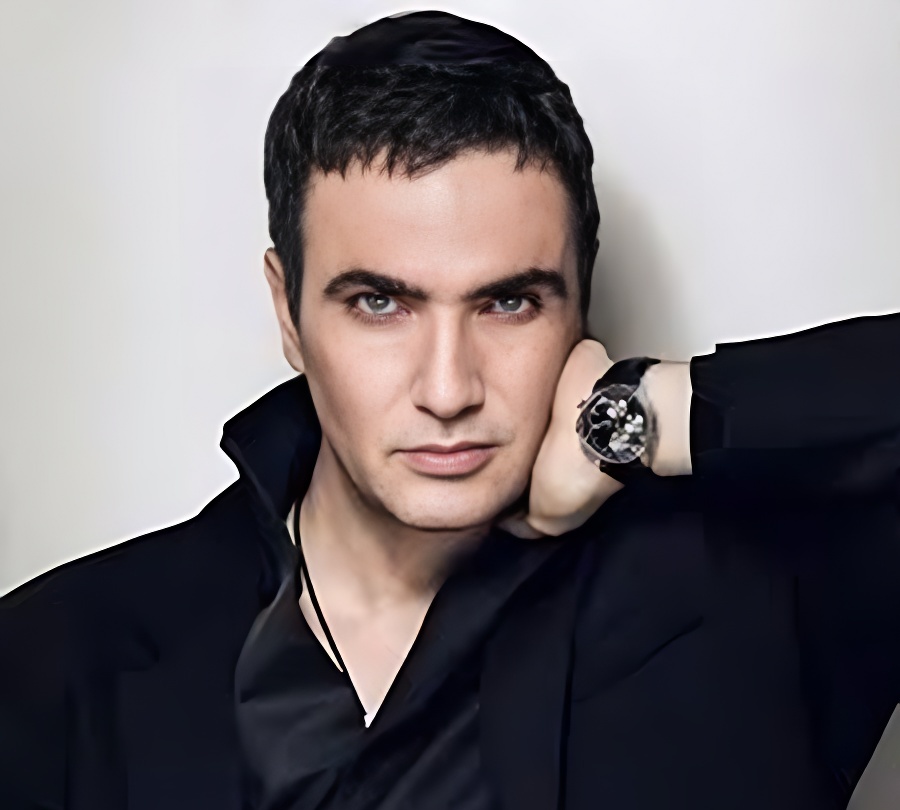 به مناسبت روز دانش‌آموز نگاهی داریم به تصاویر دوران مدرسه‌ی محمدرضا فروتن بازیگر محبوب/ کل مظلومیت دنیا تو چهرش خلاصه شده!🤩