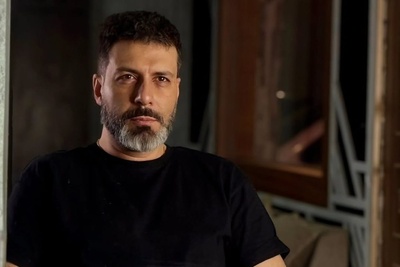 فیلم| واکنش واشقانی به براندازانی که گفتن اگه زیرساخت بزنن، بهترشو می‌سازیم:
تو تاحالا در زندگیت یدونه مستراح ساختی؟!