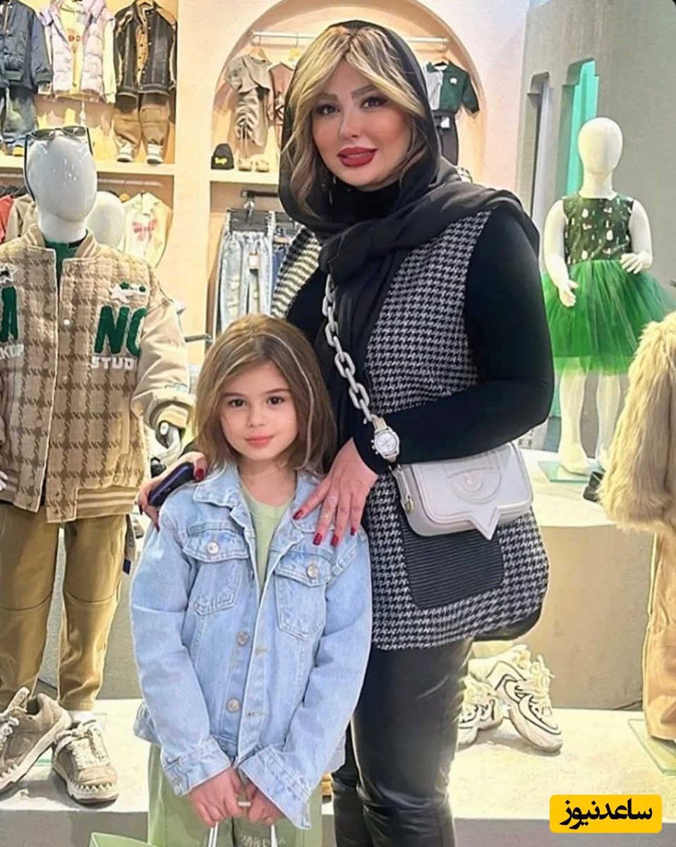 (عکس) خوشگذرونی نیوشا ضیغمی به همراه دخترش در یک خانه تاریخی