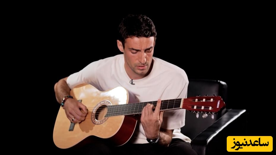 گیتارنوازی زیبای گولسیانی با صدای بهشتی و آرامبخش/ ستاره‌ای که دیشب مقابل الهلال آبروی پرسپولیس را خرید+فیلم