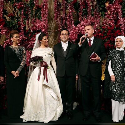 نگاهی به مراسم عروسی لاکچری و مفصل دختر بزرگ اردوغان در استانبول+عکس/ چه لباس عروس خوشگلی، چه داماد خوش‌تیپی