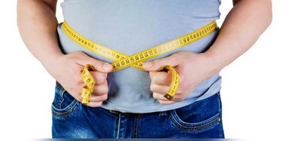 (عکس) با چند روش ساده  و معجزه گر با چربی شکم خداحافظی کن/ برای خلاص شدن از چربی شکمی چی بخوریم ؟