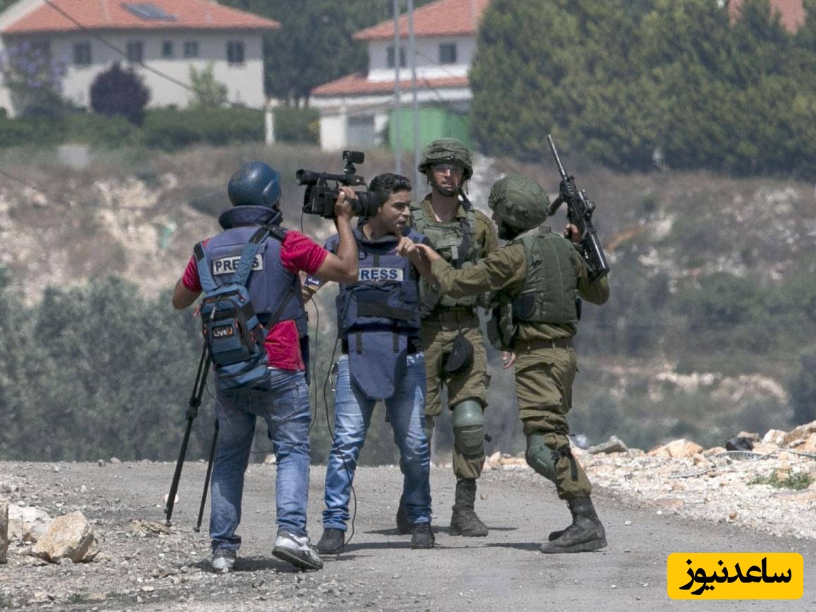 خبرنگار زن آلمانی: اسرائیل اجازهٔ فیلمبرداری از محل‌های نظامی که مورد اصابت موشک‌های ایرانی قرار گرفته بودند را نمی‌داد+ویدیو