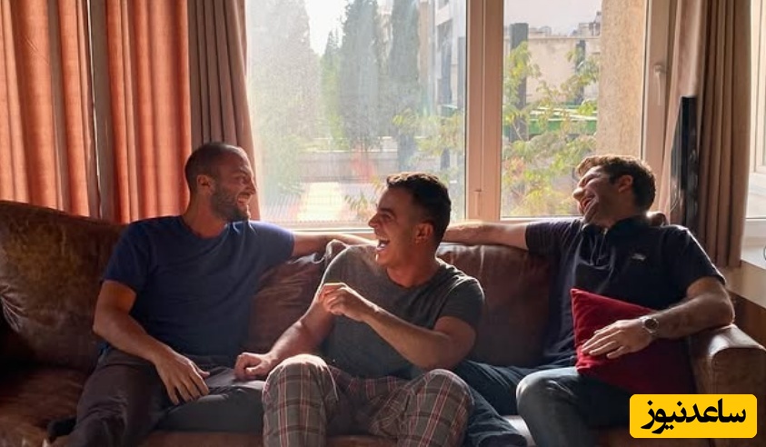 فیلم/نگاهی به چیدمان منزل مجردی علی شادمان با دکوراسیون مینیمال و جزئیات کلاسیک/ فرش دستبافت هریس و ماشینی موزائیکی، میز ناهارخوری 8 نفره، مبلمان چرمی و...