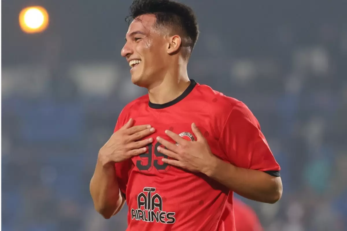 خاطره خنده دار ستاره تراکتور از آتش سوزی خانه‌اش وسط زمستون در اروپا/ بنده خدا زبون همسایه هارو هم بلد نبود!+فیلم