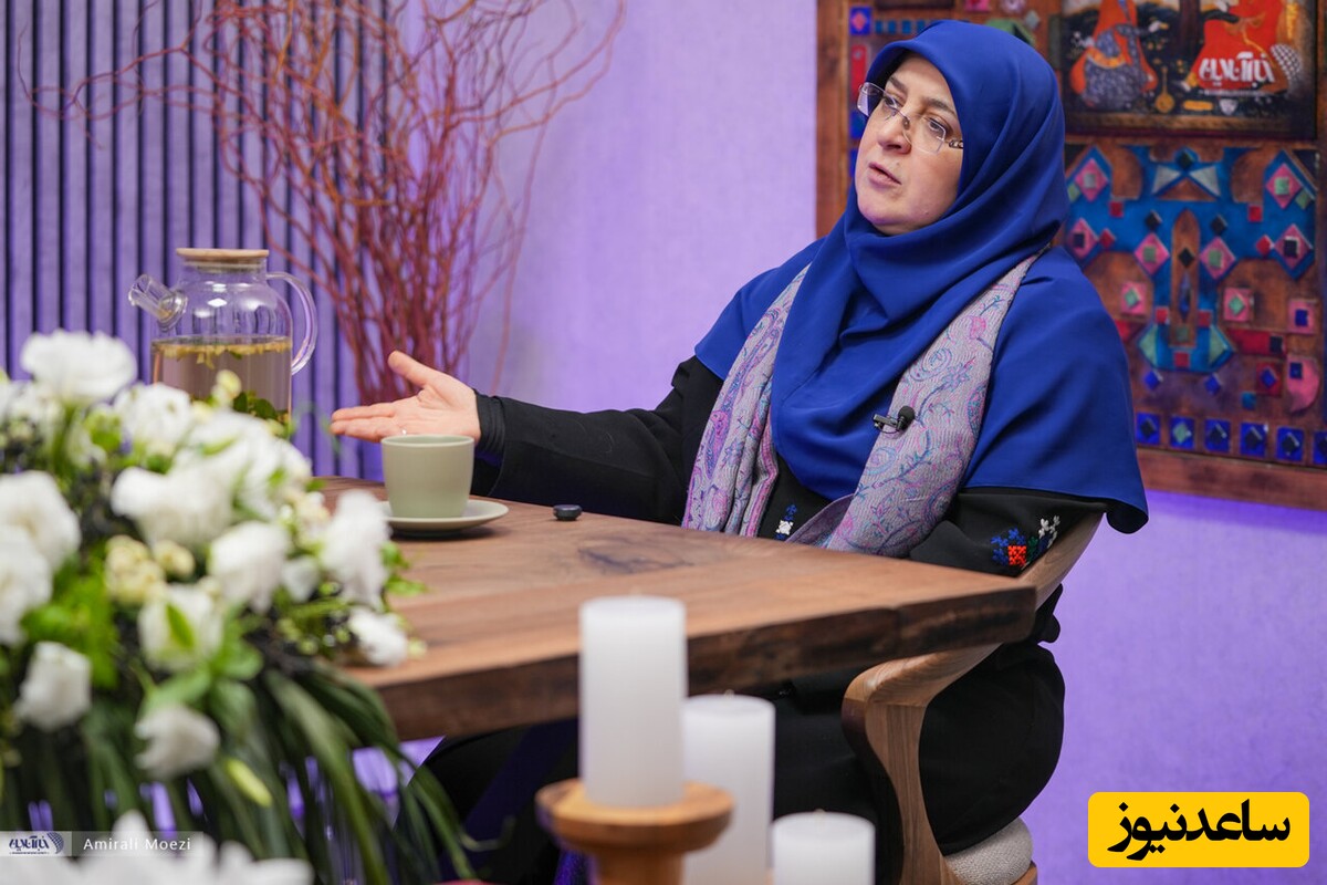 از عرض ارادت مهاجرانی تا لبخندهای همیشگی ظریف در آغوش خاتمی؛ روایت یک شب گرم سیاسی با رئیس‌جمهور پیشین به بهانه آغاز سال جدید +عکس