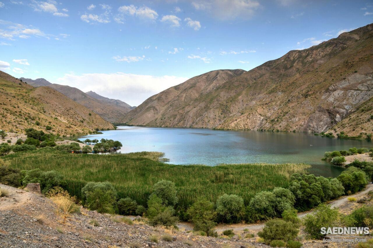 Gahar Lake, Doroud, Lorestan Province