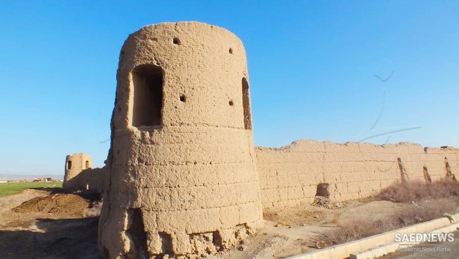 Qomrud Castle in Qom