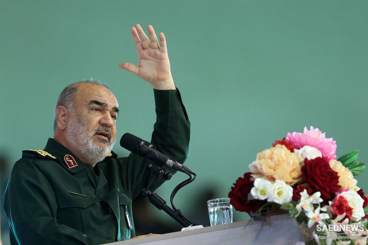 IRGC Commander in Chief Lauds Major General Qaani of Quds Elite Corps