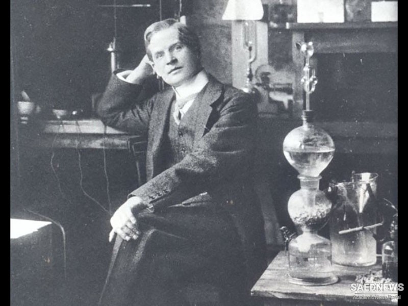 Frederick Soddy (1877 – 1956) and the Law of Radioactive Decay