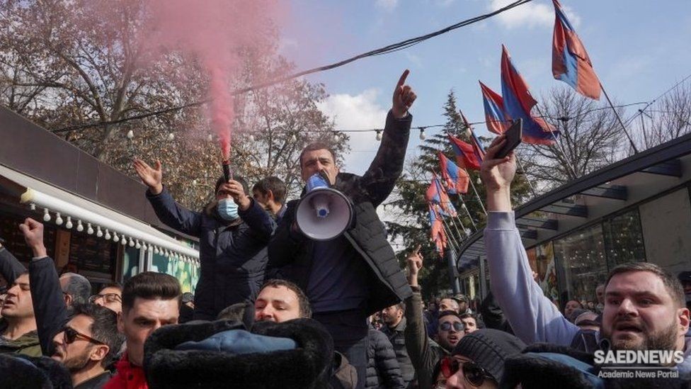 Political Turmoil in Yerevan: Army Asks Pashinian to Step Down