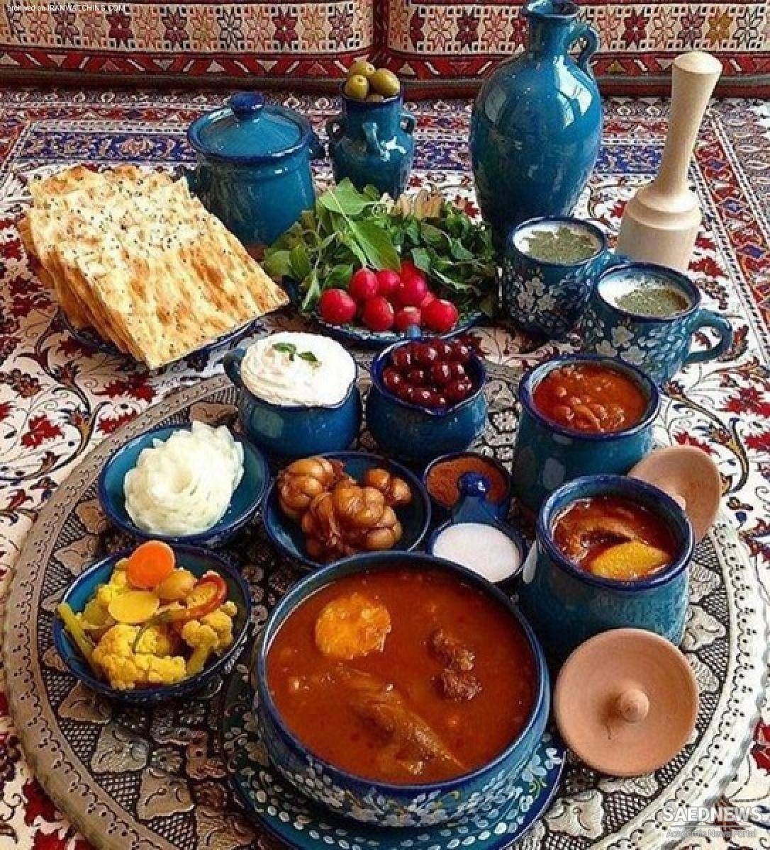 Dining Culture in Iranian Houses: How to Eat When You Are a Guest?