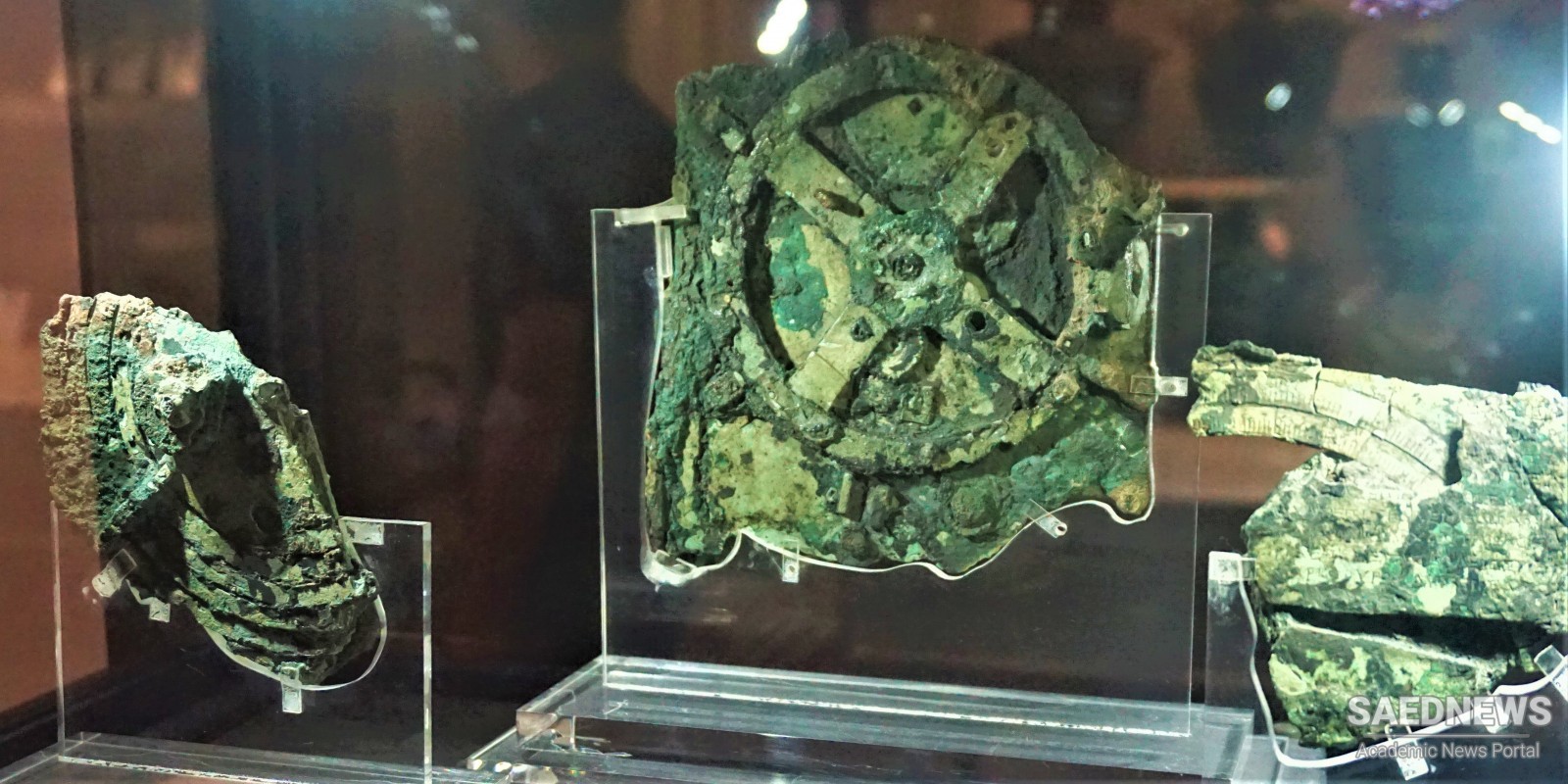 Antikythera Mechanism: Ancient Technological Magic