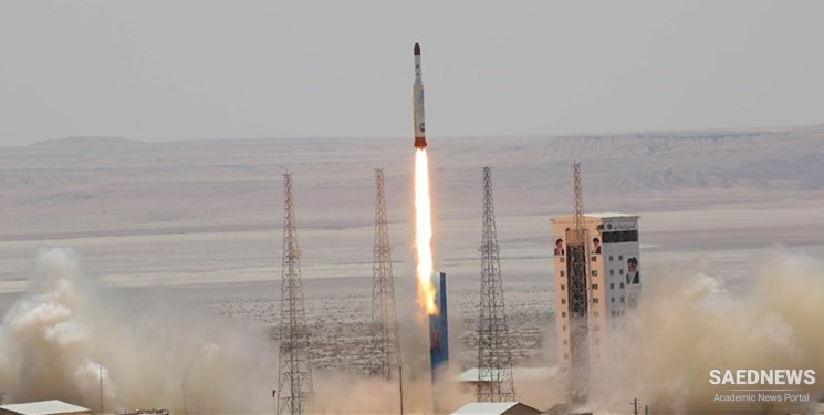 Iran Sends 3 Research Devices into Space Successfully