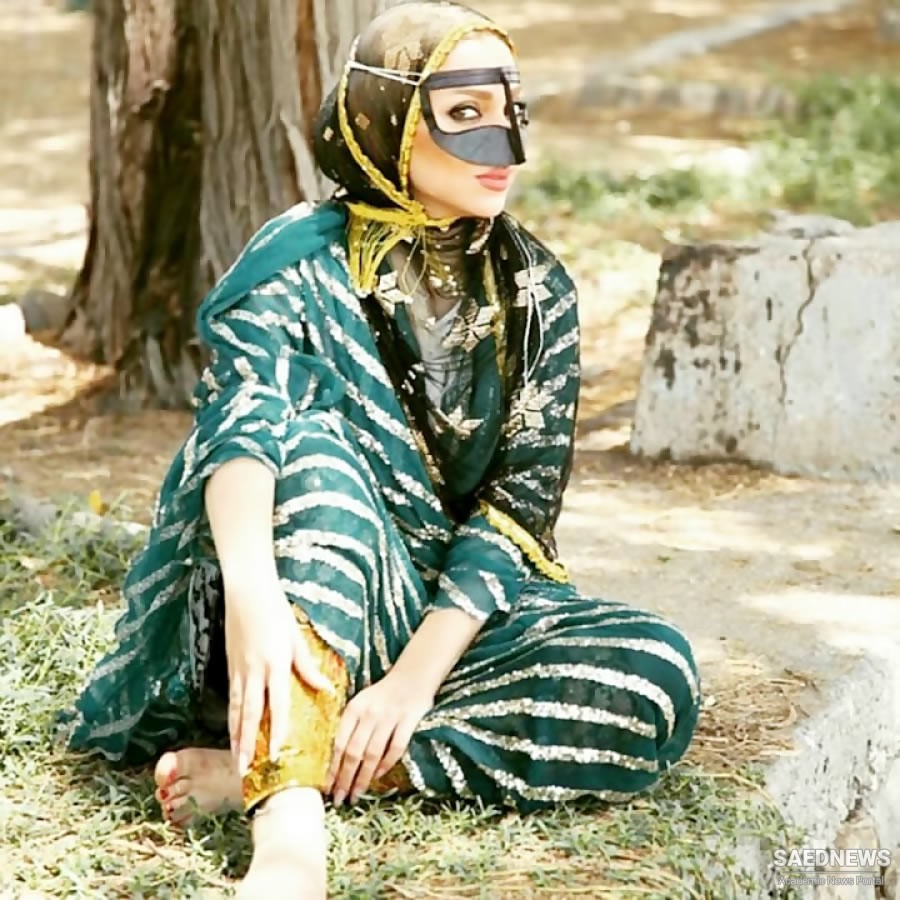 Traditional Clothes of Hormozgan Province