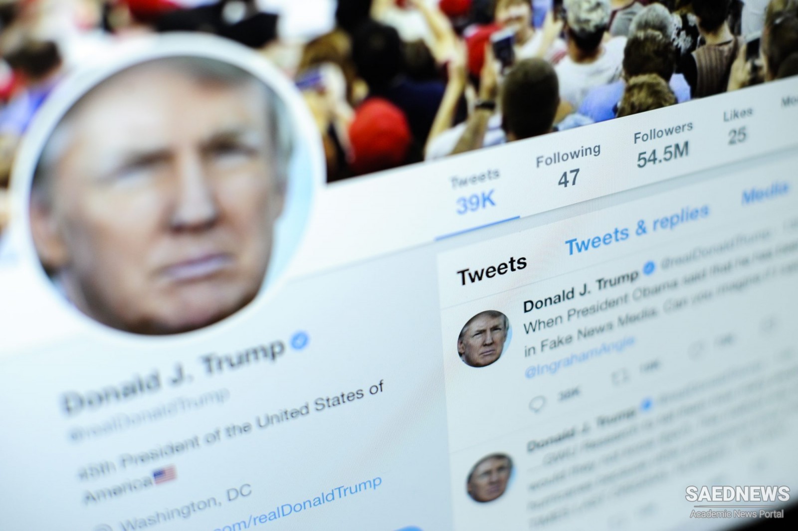 Donald Trump Boycotted by the Social Media: @POTUS Suspended